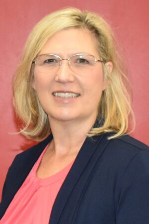 Paula Quinn